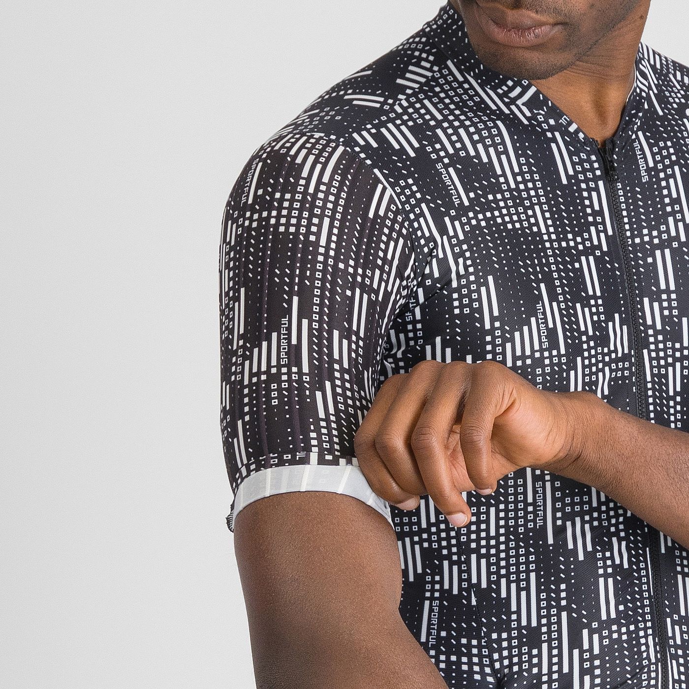 142103-Sportful-g-suit-black--white-heren-afbeelding-4