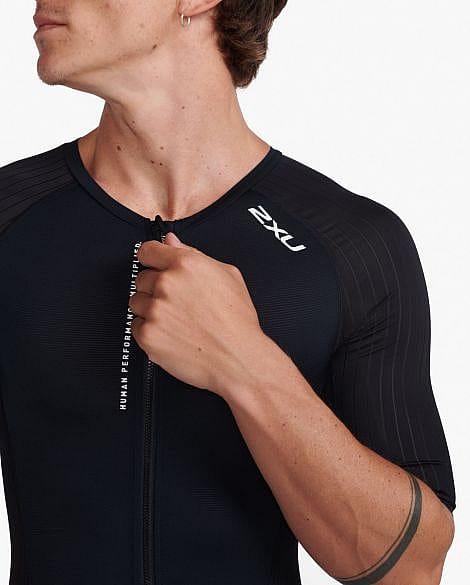 75590-2XU-Aero-trisuit-korte-mouw-zwart-heren-afbeelding-4