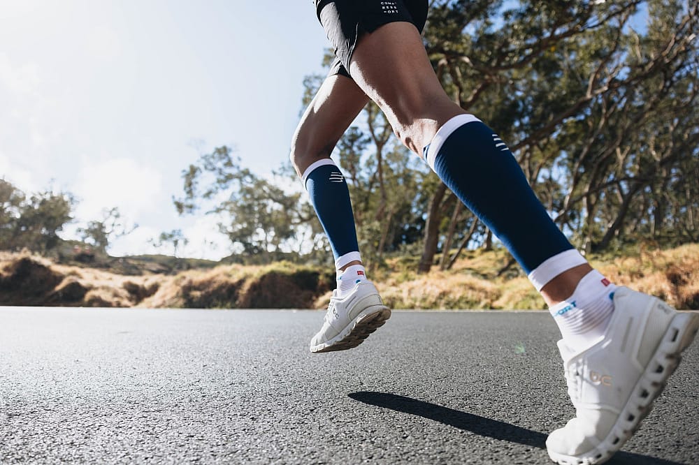 116032-Compressport-R2-3.0-blauw-afbeelding-4