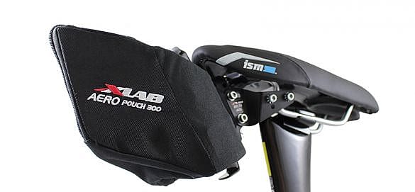 37103-XLAB-Aero-Pouch-300-zadeltas-zwart-afbeelding-2
