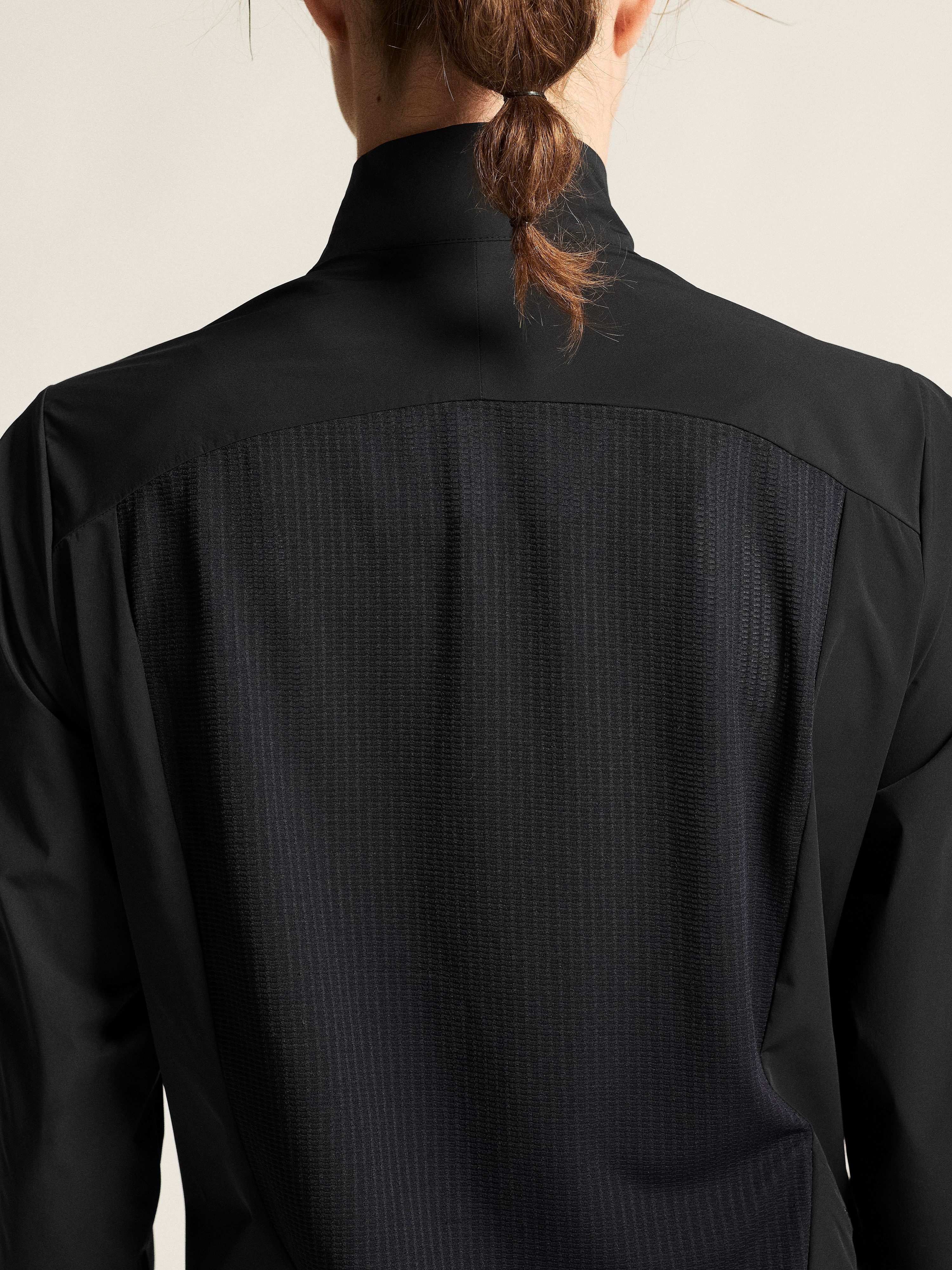 142772-Craft-endur-light-wind-jack-dames-black-afbeelding-9