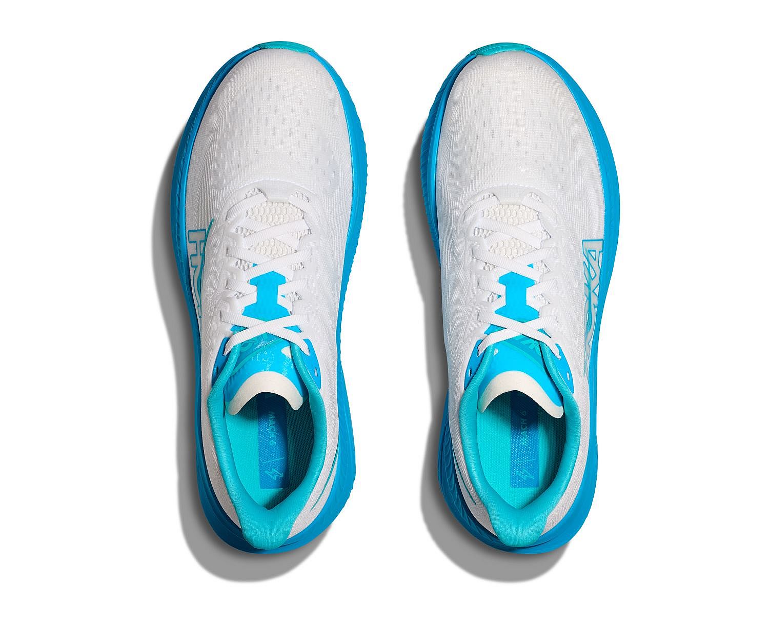 112225-Hoka-Mach-6-hardloopschoenen-WhiteSkyward-Blue-Heren-afbeelding-3