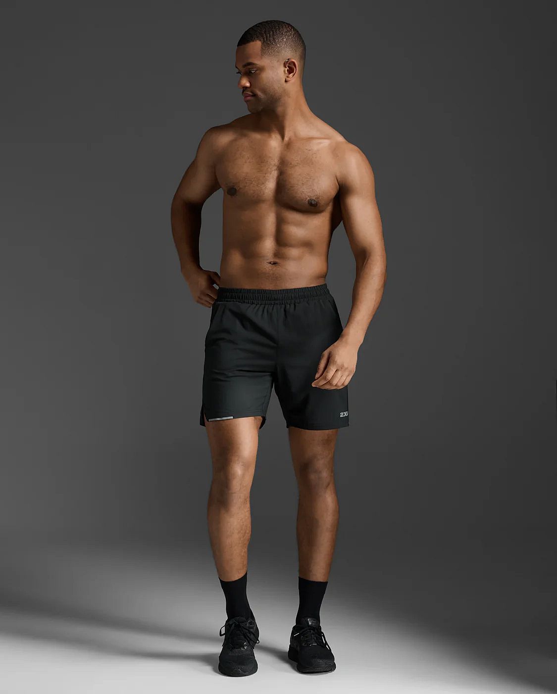 113637-2XU-Aero-7-Inch-Shorts-BlackSilver-Reflective-Heren-afbeelding-3