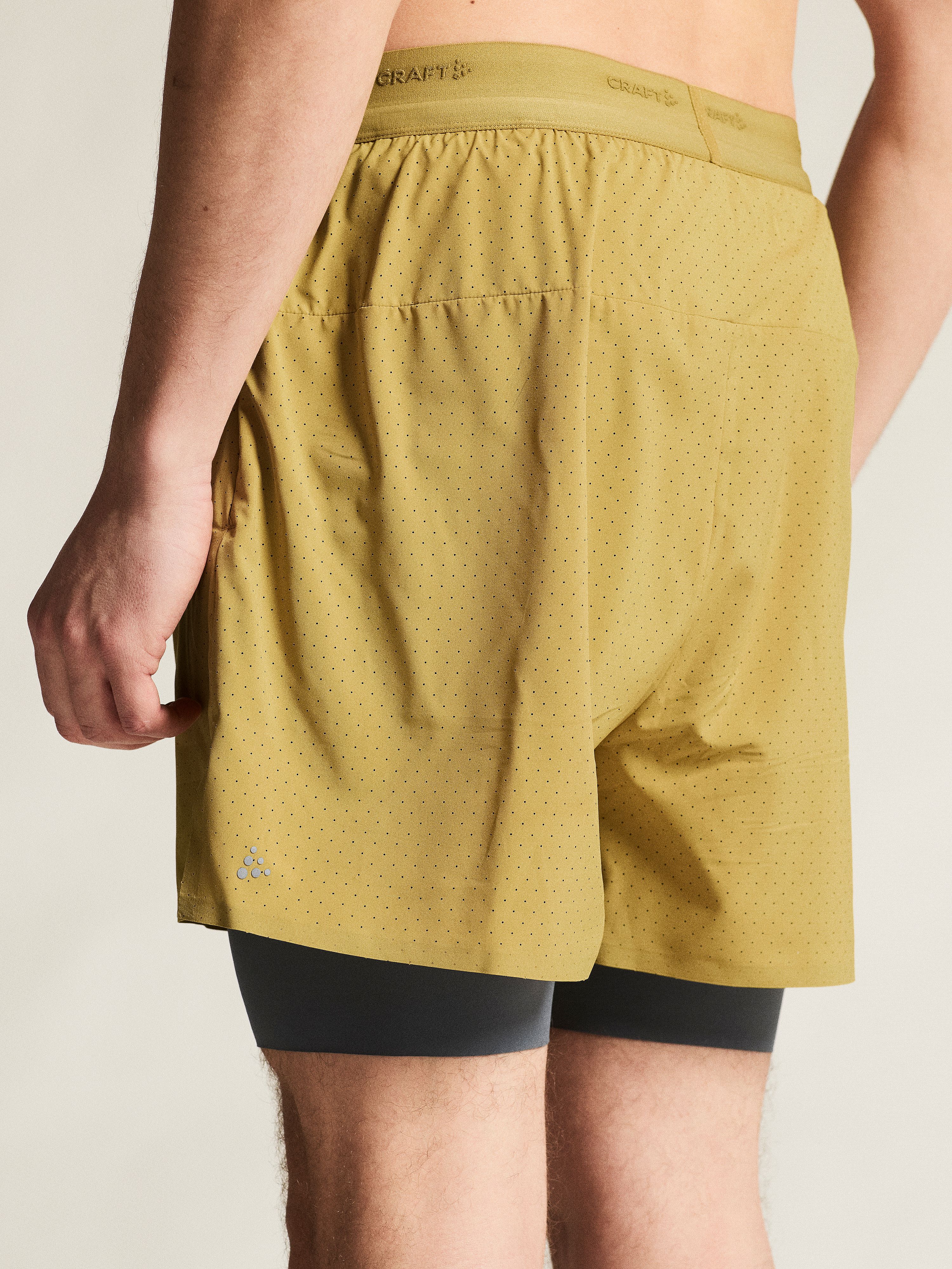 142502-Craft-hypervent-2-in-1-hardloopbroek-heren-khaki-afbeelding-8