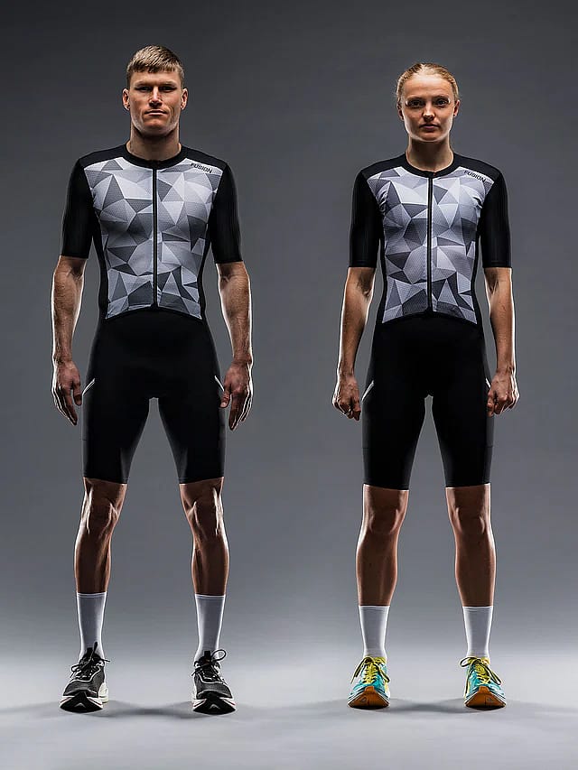 102233-Fusion-TEMPO-TWO-trisuit-korte-mouw-zwart-unisex-afbeelding-2