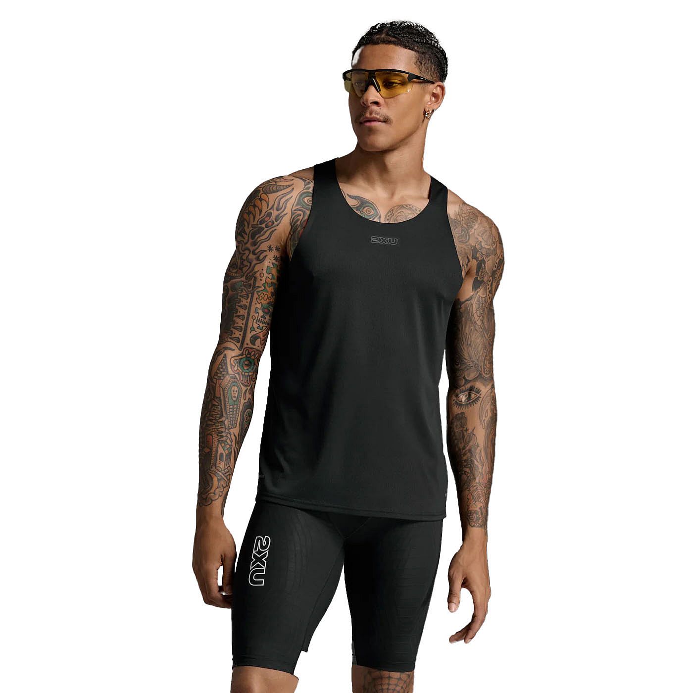 113521-2XU-Light-Speed-Tech-hardloopsinglet-Zwart-Reflecterend-Heren-afbeelding-1