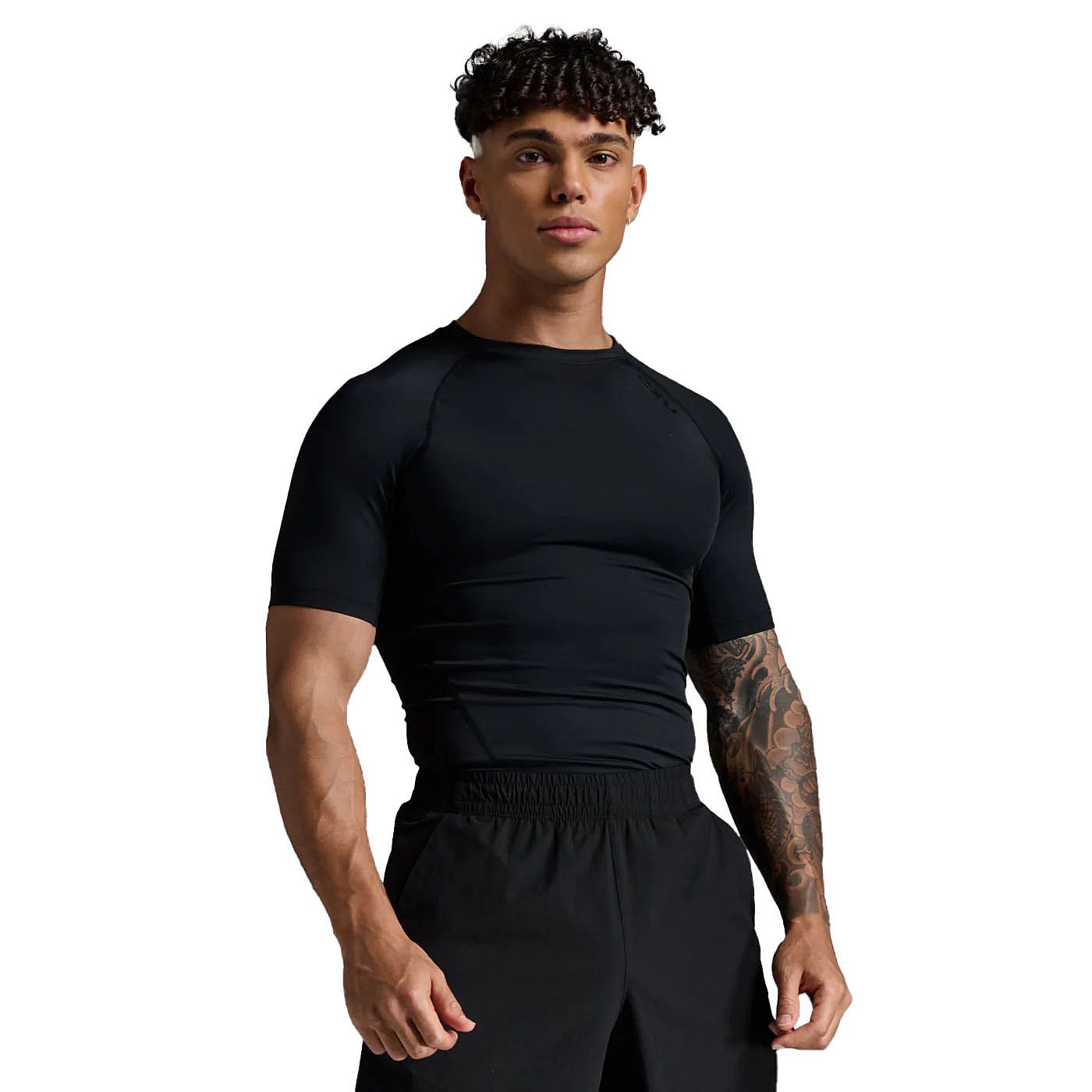 113440-2XU-Core-Compression-hardloopshirt-korte-mouw-BlackNo-Logo-Heren-afbeelding-1