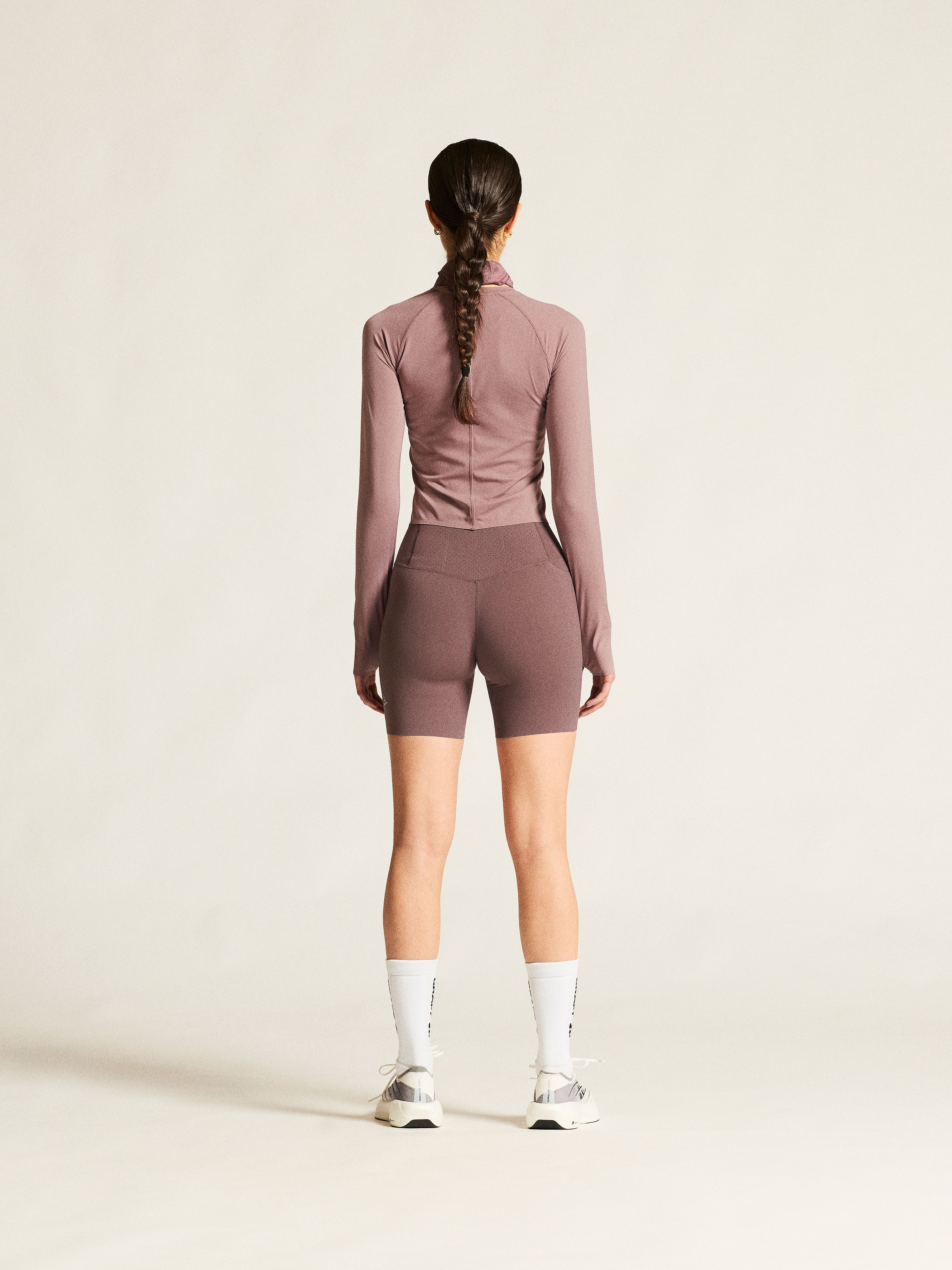 142678-Craft-hypervent-hardloopbroek-kort-dames-flint-afbeelding-5