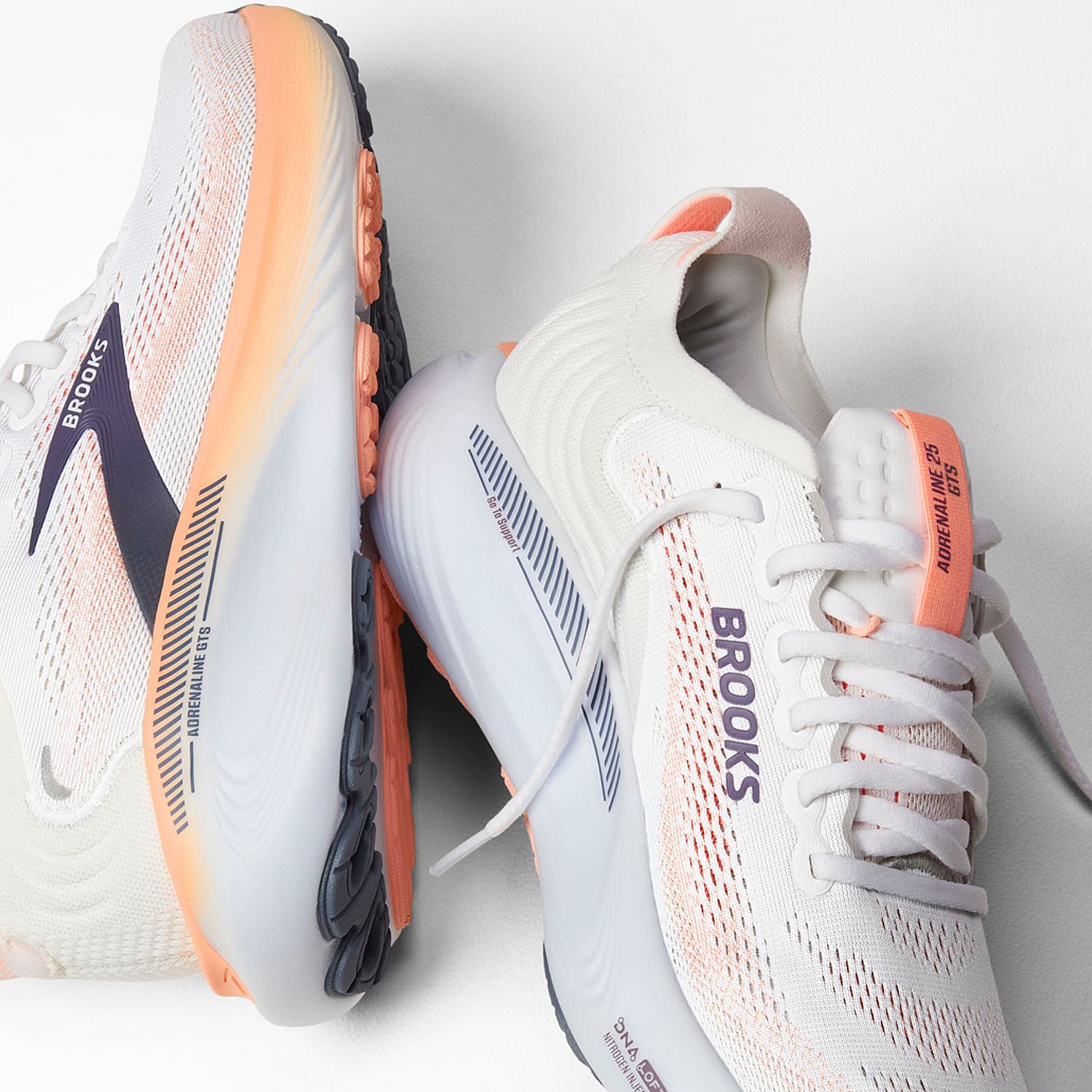 145175-Brooks-Adrenaline-GTS-25-hardloopschoenen-Oyster-MushroomPeachGrape-dames-afbeelding-2