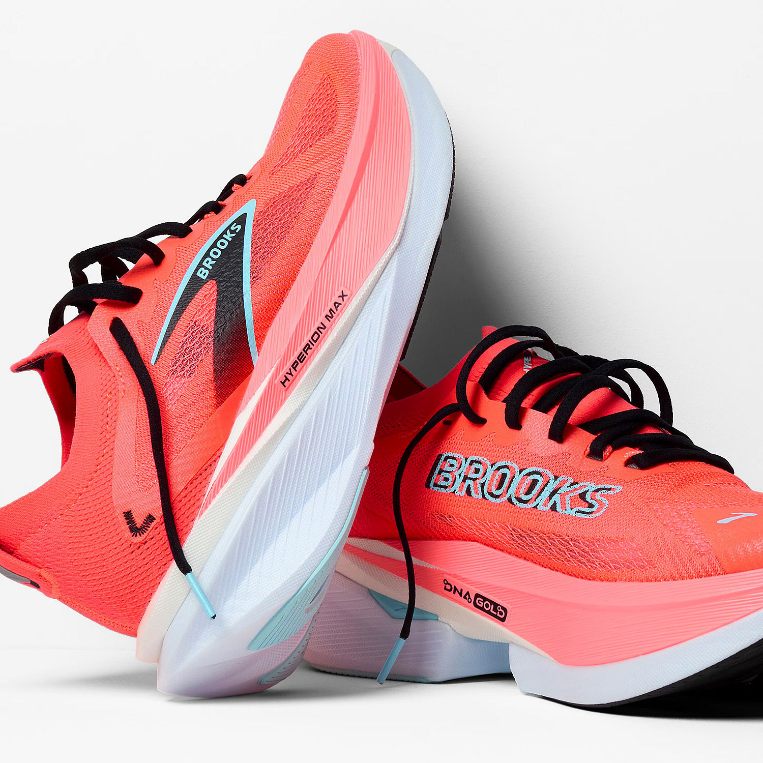 143901-Brooks-Hyperion-Max-3-hardloopschoenen-Fiery-CoralBlackAtomizer-heren-afbeelding-3