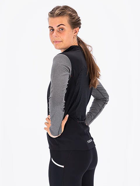 94490-Fusion-S2-Run-Vest-zwart-dames-afbeelding-2