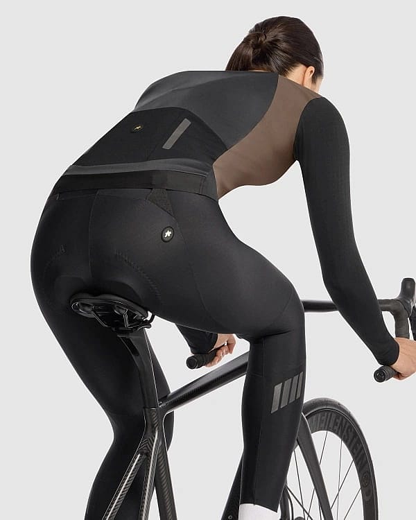 118740-Assos-UMA-GTV-springfall-jacket-s11-terra-sand-dames-afbeelding-7