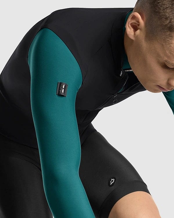 118652-Assos-Mille-GTS-springfall-S11-gilet-zwart-heren-afbeelding-8