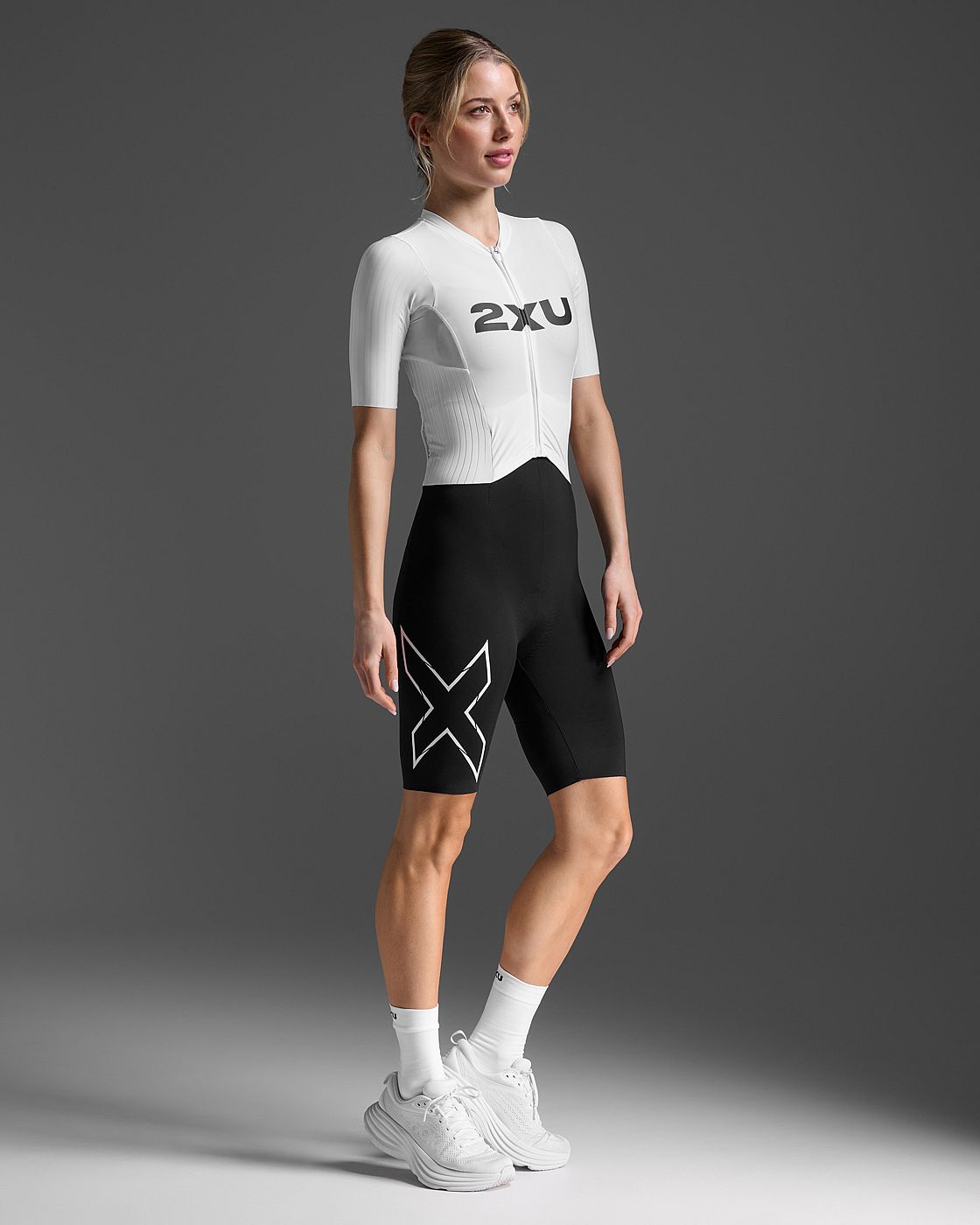 115344-2XU-Trisuit-Light-speed-react-korte-mouw-zwartwit-dames-afbeelding-2