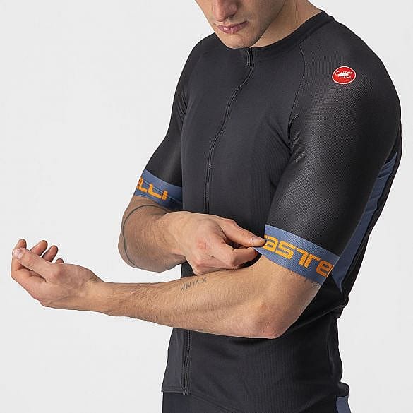 74512-Castelli-Entrata-VI-korte-mouw-fietsshirt-zwart-heren-afbeelding-4